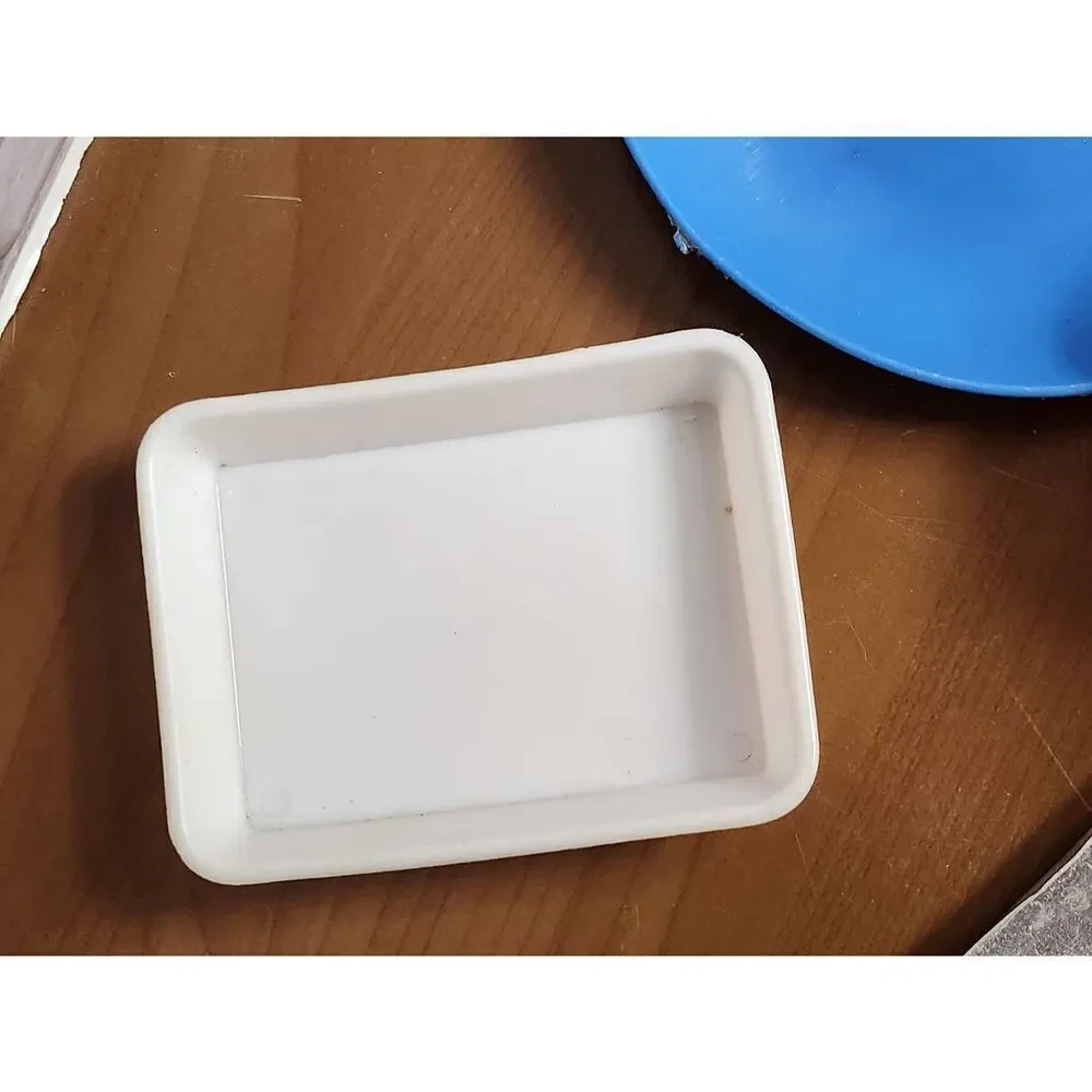 Vintage Pretend Play Dishes #A62